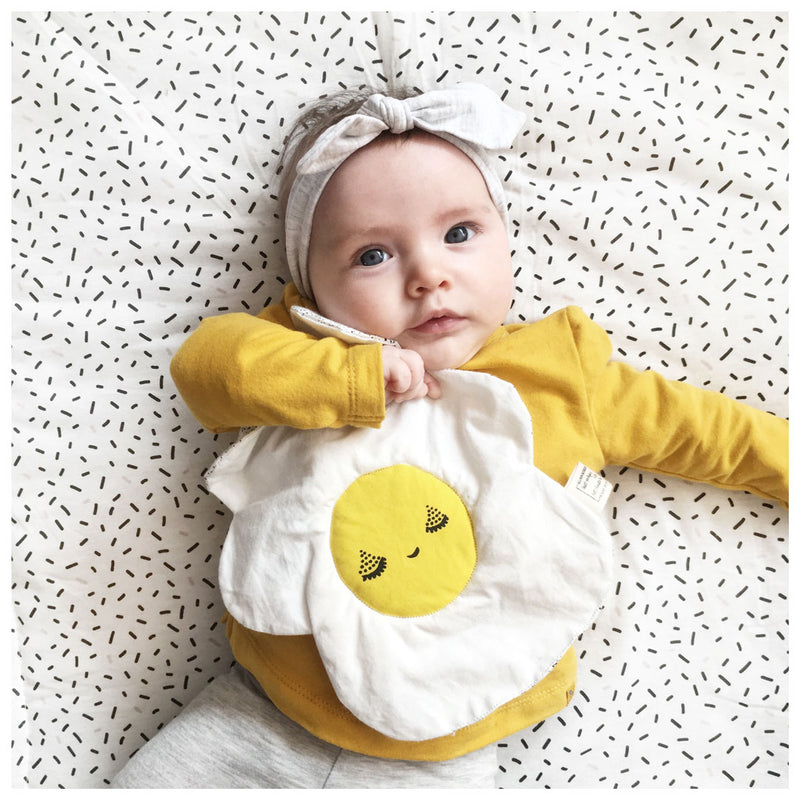 Wee Gallery Crinkle Toy - Egg